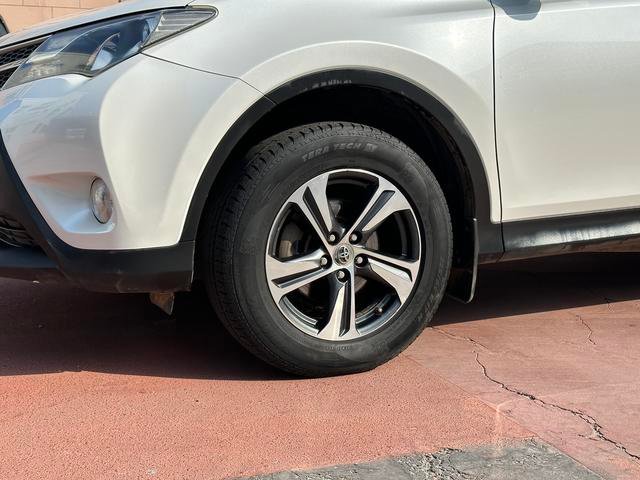 Used Toyota RAV4 2015