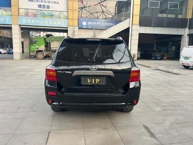 TOYOTA HIGHLANDER 2011 2.7L 2WD 5-Seater Sport Version