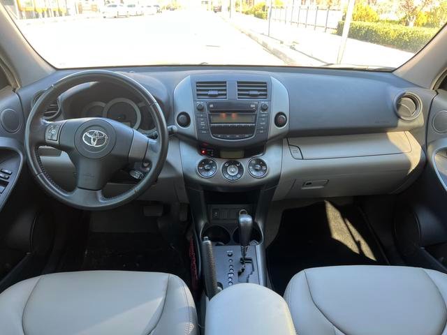 TOYOTA RAV4 2009 2.0L Automatic Premium Version