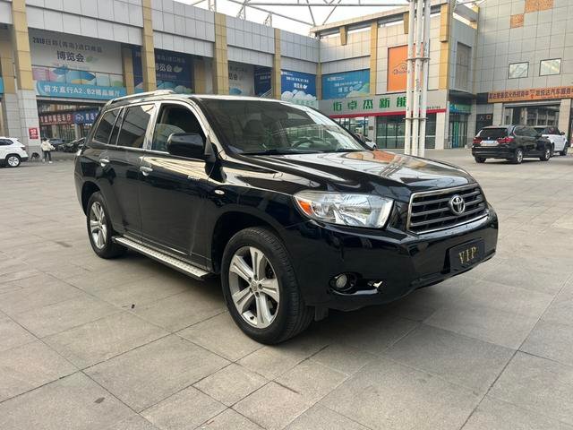 TOYOTA HIGHLANDER 2011 2.7L 2WD 5-Seater Sport Version