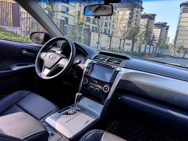 TOYOTA CAMRY 2013 2.0L Comfort Version