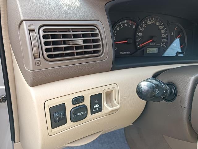 TOYOTA COROLLA 2011 1.6L Automatic Premium Version