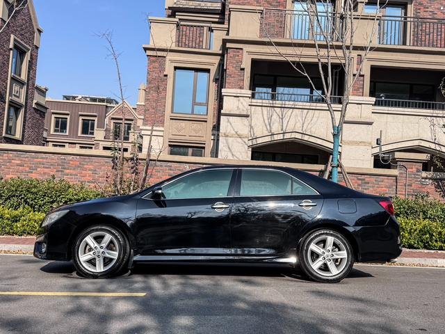 TOYOTA CAMRY 2013 2.0L Comfort Version