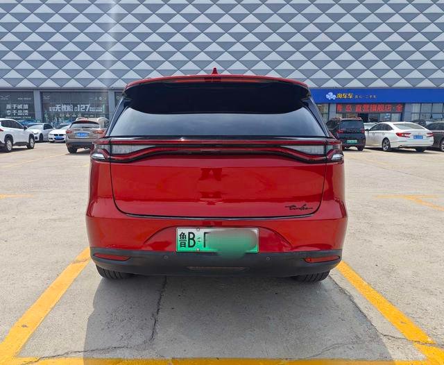 BYD Tang DM 2018 2.0T Full-Time 4WD Intelligent Connectivity Chuangshi Edition 7-Seater National V