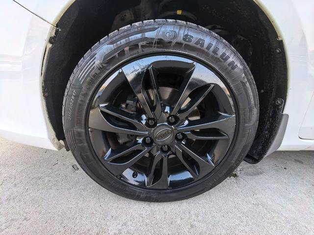 BYD Qin DM 2015 1.5T Dual Crown Flagship Plus Edition