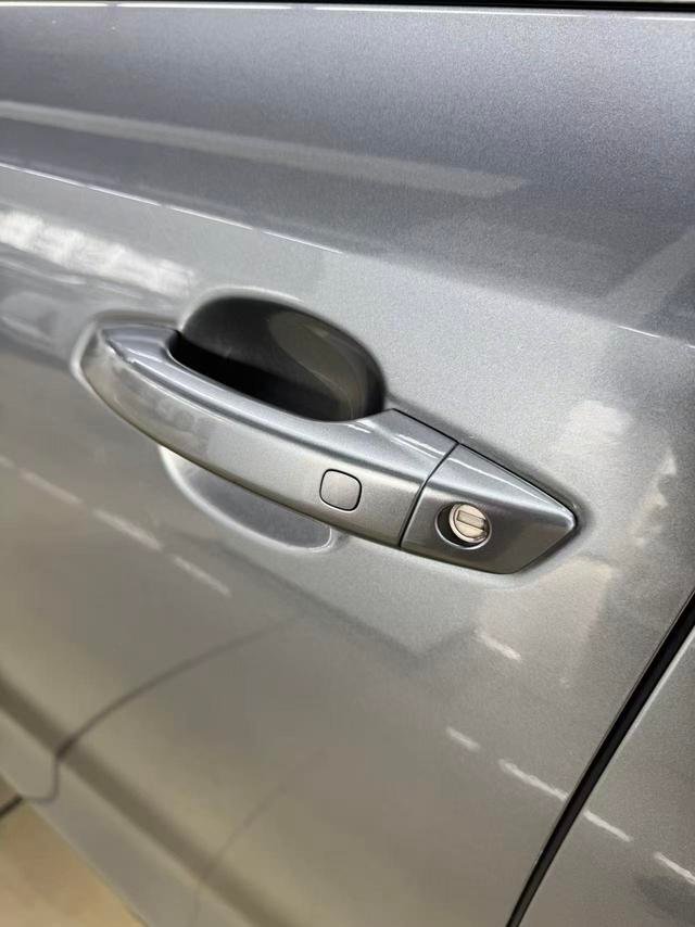 BYD Qin PLUS DM-i 2023 Champion Edition 120KM Excellence Model