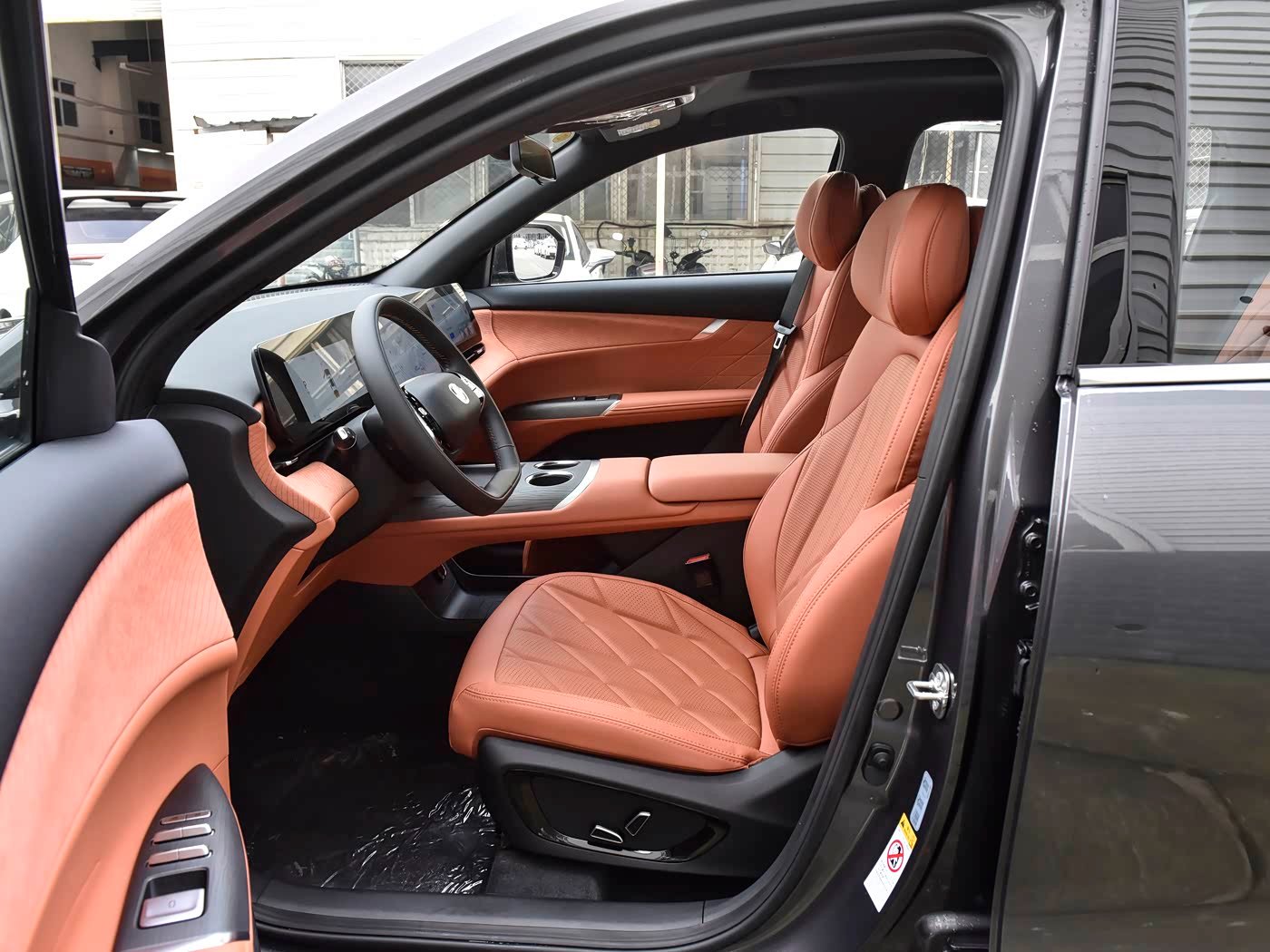 CHANGAN CS75 PLUS 2.0T NEW BLUE WHALE POWERFUL EDITION