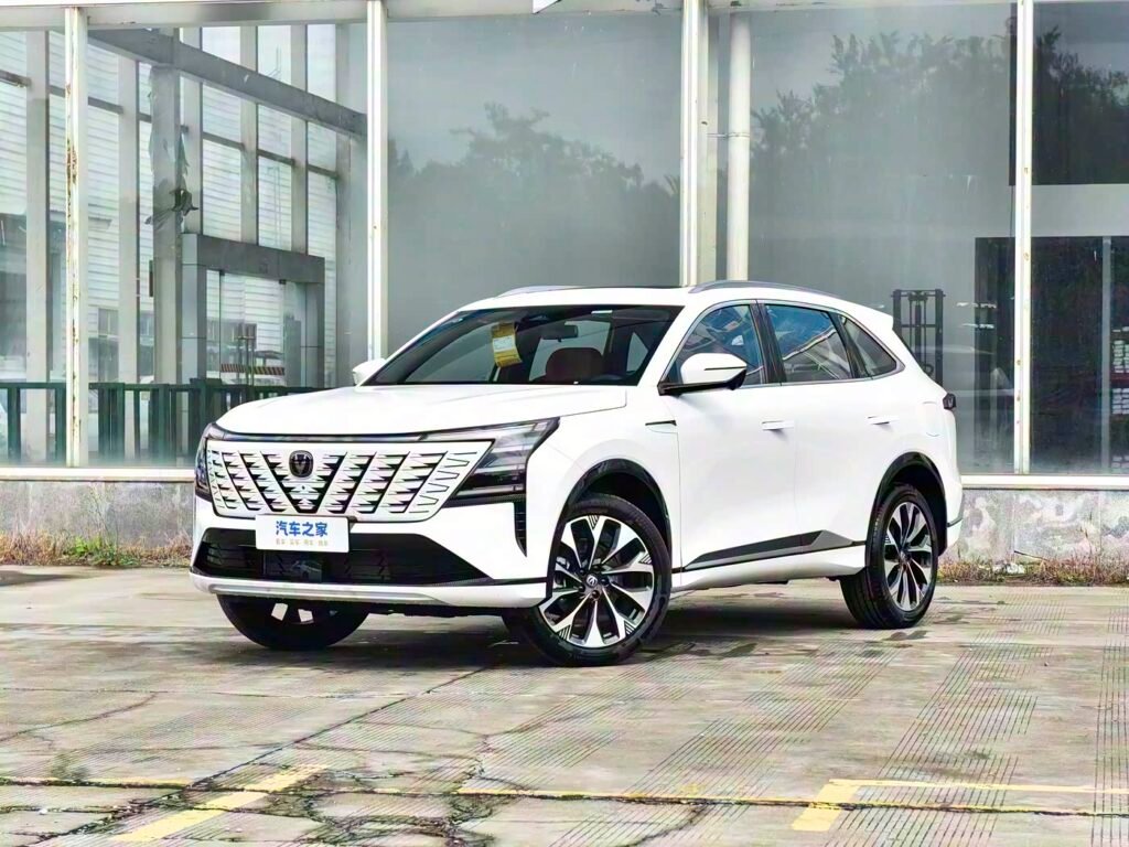 CHANGAN CS75 PLUS 2.0T NEW BLUE WHALE POWERFUL EDITION