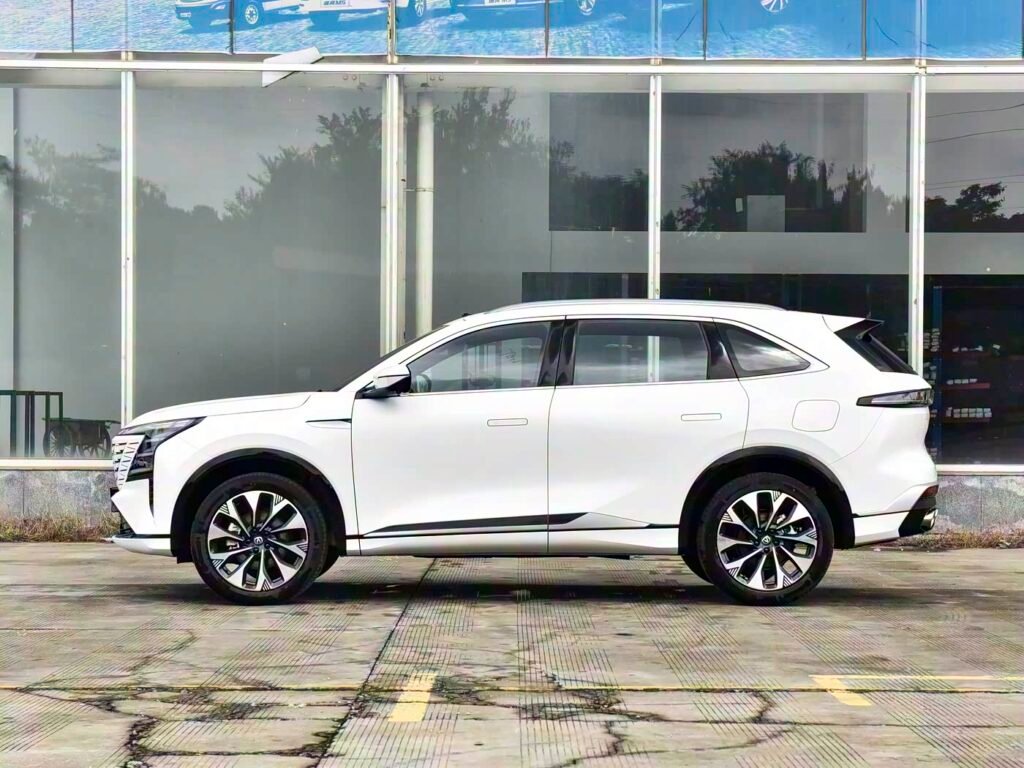 CHANGAN CS75 PLUS 2.0T NEW BLUE WHALE POWERFUL EDITION