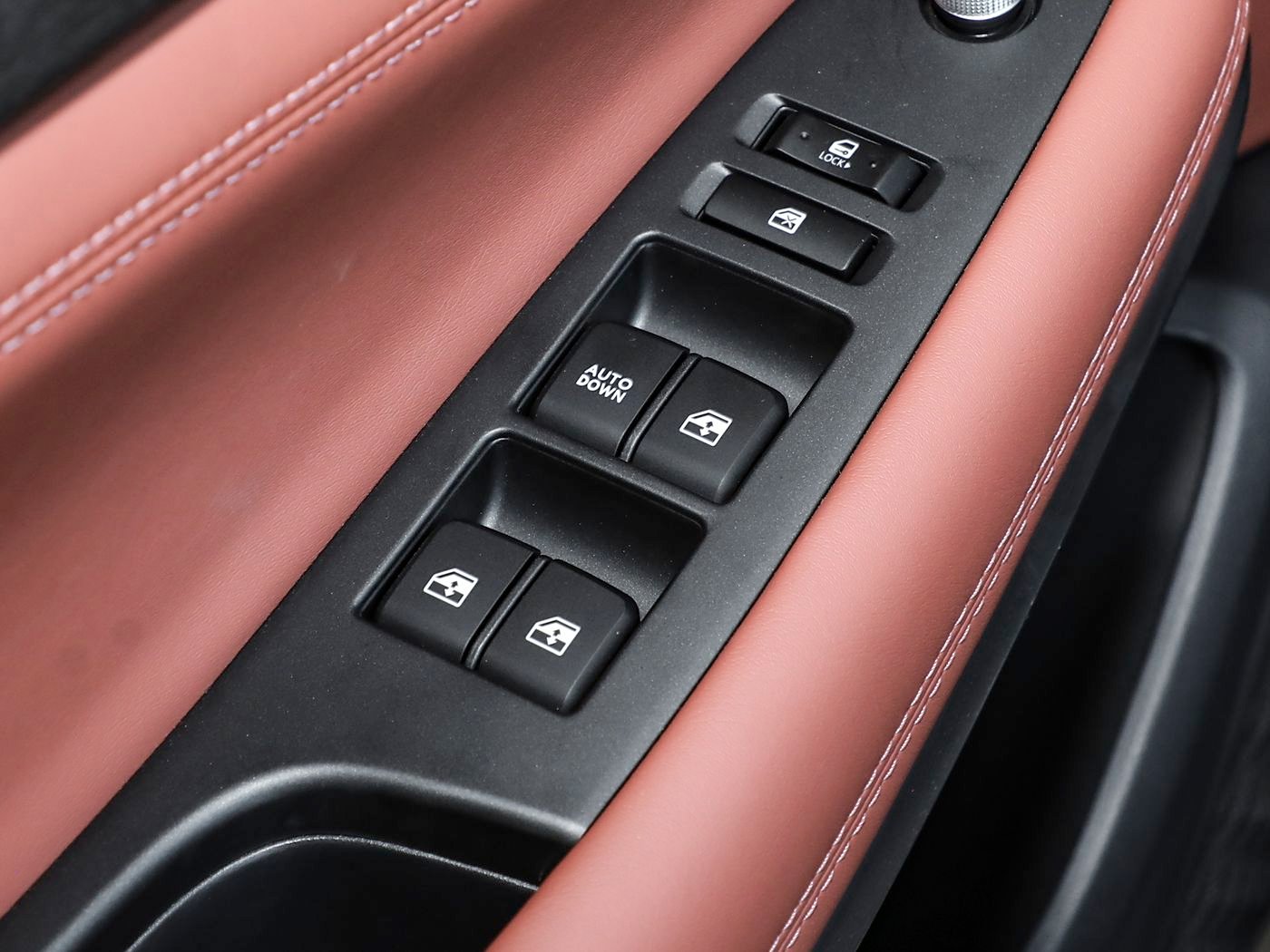 CHANGAN CS75 PLUS 1.5T NEW BLUE WHALE INTELLIGENT JOY EDITION