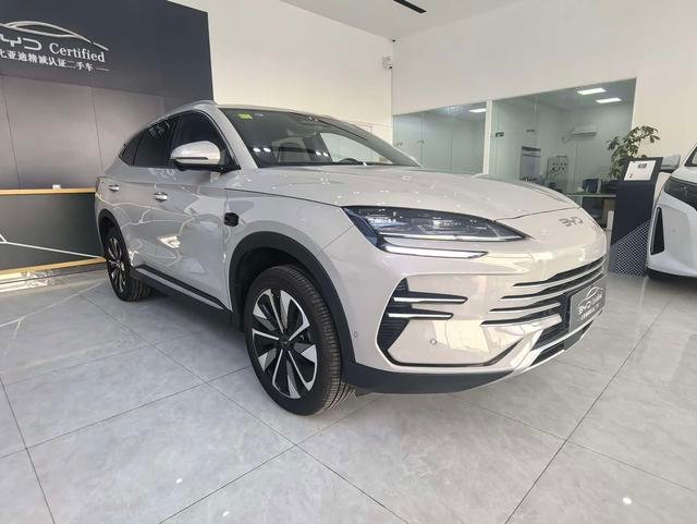 BYD SONG  PLUS DM 2025 DM-i 112km Honor