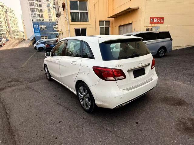 Mercedes-Benz B-Class 2016 B-200 Luxury Edition