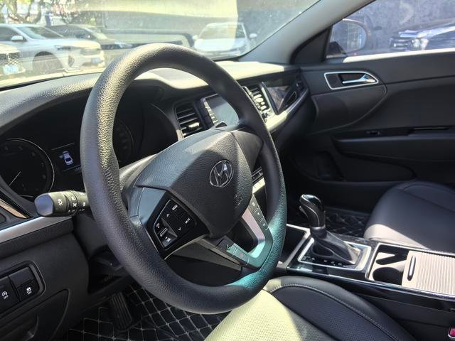 HYUNDAI Mistra 2019 1.8L Automatic Intelligent Type GLS