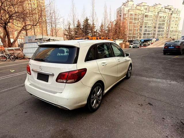 Mercedes-Benz B-Class 2016 B-200 Luxury Edition