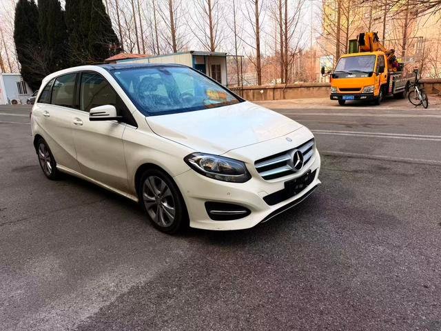 Mercedes-Benz B-Class 2016 B-200 Luxury Edition