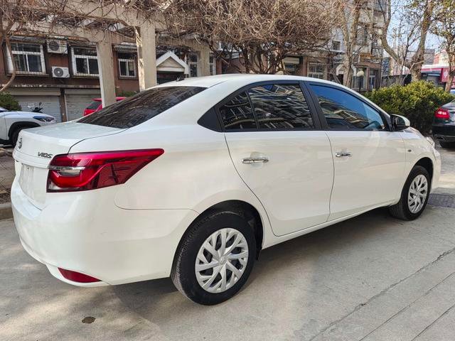 Toyota VIOS 2022 1.5l CVT
