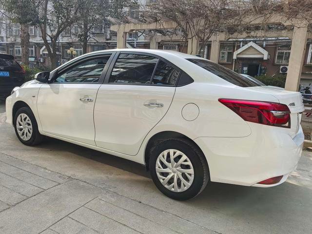 Toyota VIOS 2022 1.5l CVT