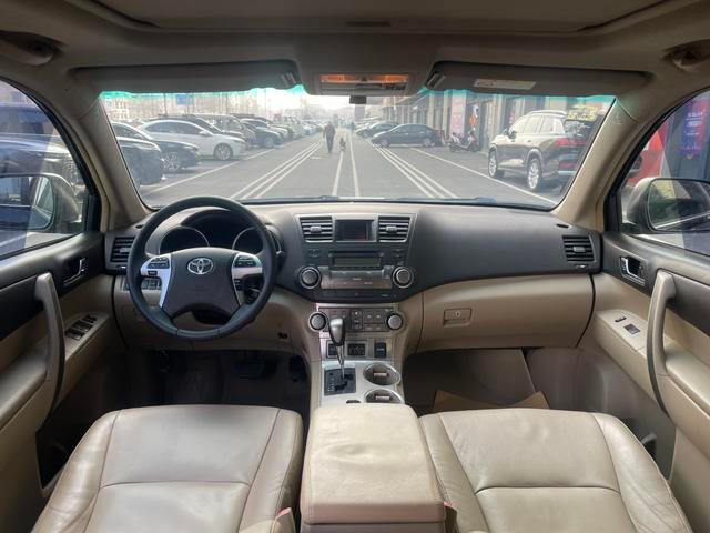 TOYOTA HIGHLANDER 2013 2.7L 2WD 7-SEAT