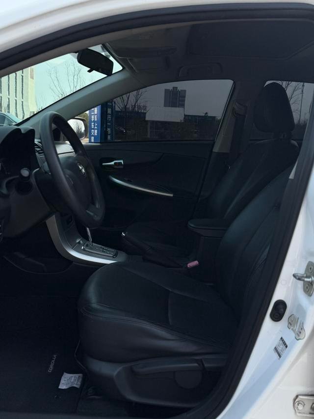 Toyota Corolla 2013 1.6L AT