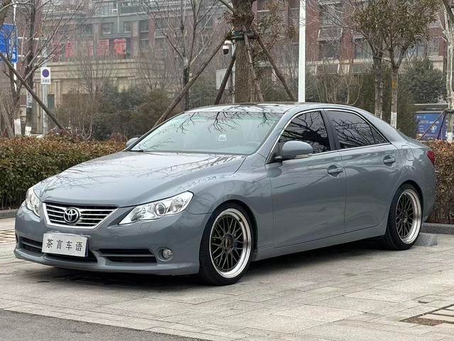 Toyota Reiz 2010 2.5V