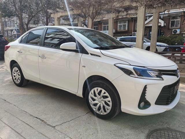 Toyota VIOS 2022 1.5l CVT