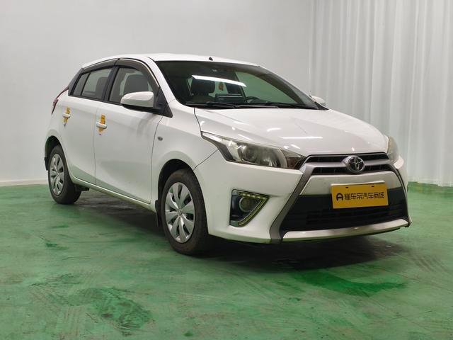 ToyotaYARIS L 2015 1.5E Automatic Charm Edition