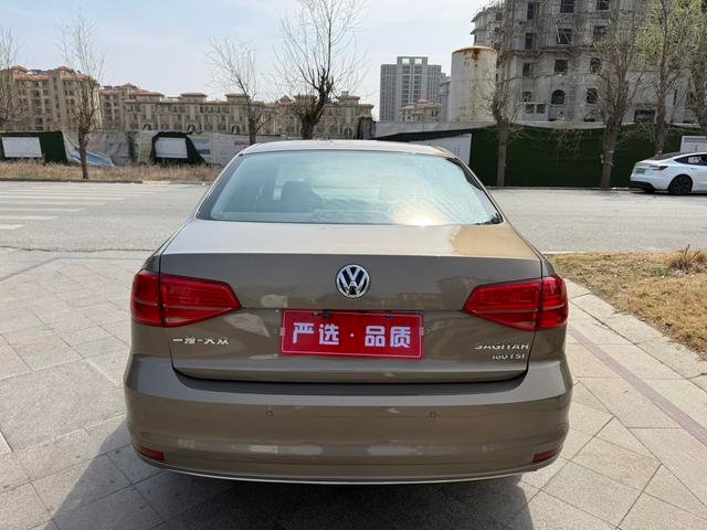 Sagitar 2017 180TSI Automatic Premium Edition