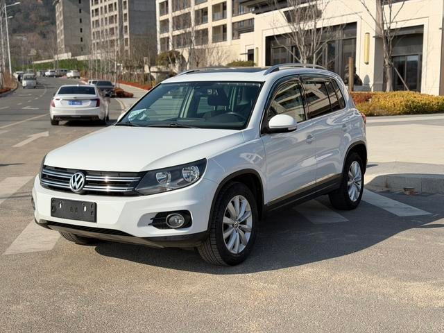 Tiguan 2015 2.0TSI Comfortline