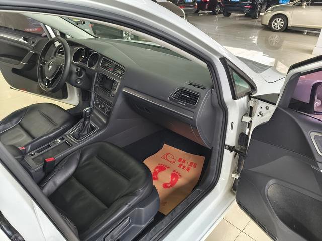 Golf 2016 230TSI Automatic Comfortline