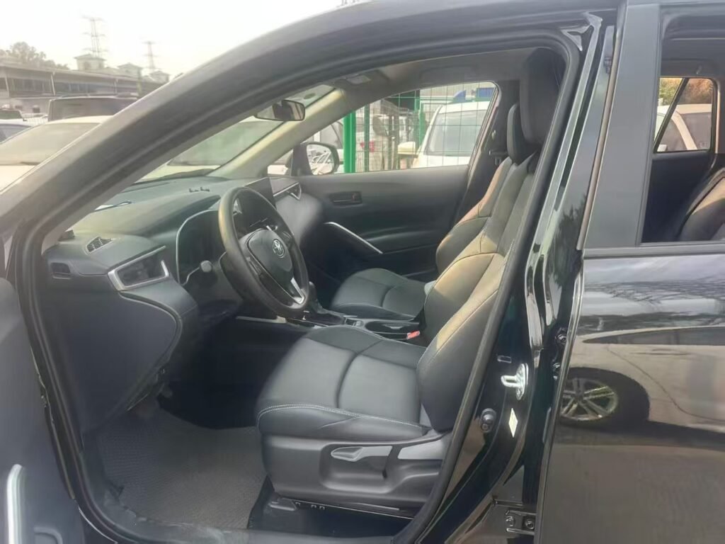 2025 Toyota Frontlander (Corolla Cross) 2.0T CVT
