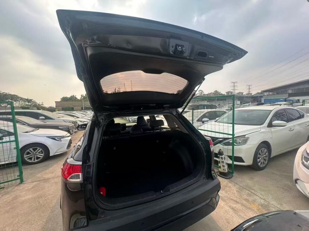 2025 Toyota Frontlander (Corolla Cross) 2.0T CVT