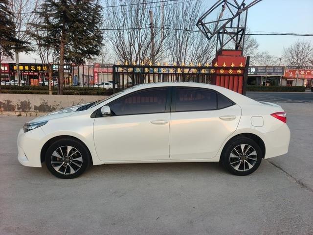 Tokunbo 2014 Corolla EX Elite export to Nigeria