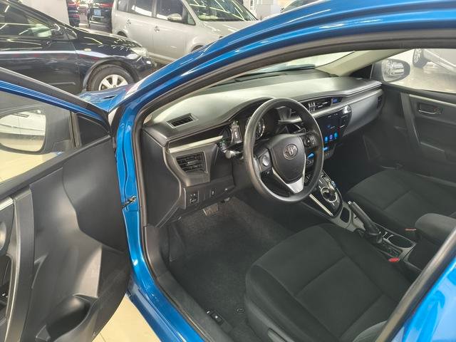 Used 2016 Corolla Hybrid export to Cameroon