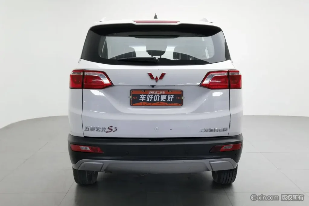 Hongguang S3 2018 1.5T MT Luxury