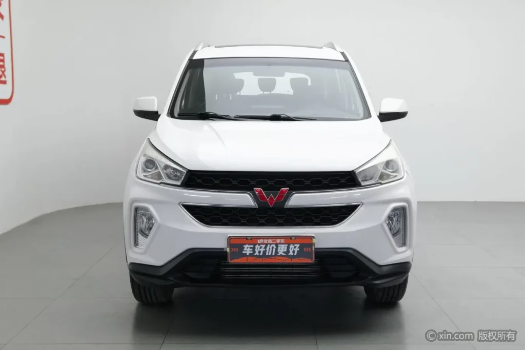 Hongguang S3 2018 1.5T MT Luxury