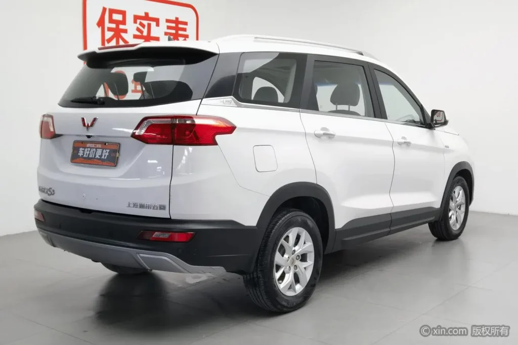 Hongguang S3 2018 1.5T MT Luxury